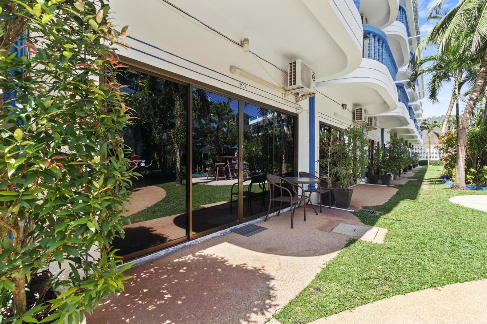 The Club Residence Kamala Beach Exteriör bild