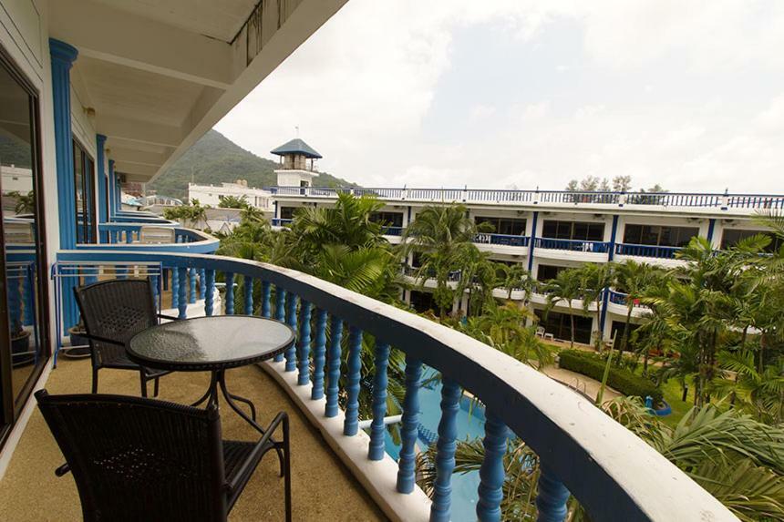 The Club Residence Kamala Beach Exteriör bild
